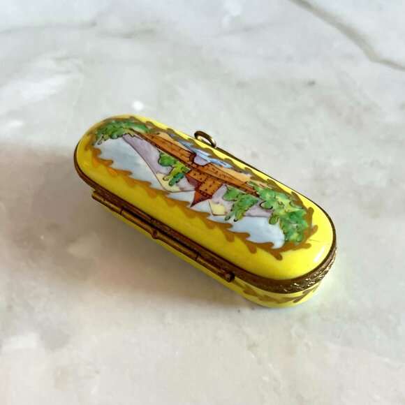 Artist Signed Limoges Box: Hand-Painted Bridge Landscape, Scissor Hinge - Picture 3 of 5